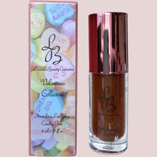 Load image into Gallery viewer, Kisses