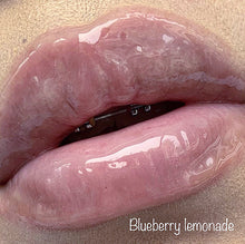 Load image into Gallery viewer, Choose your shade 🫶🏻