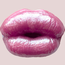 Load image into Gallery viewer, Frosted berries