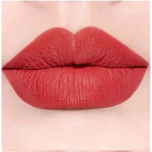 Load image into Gallery viewer, Luscious lip liners
